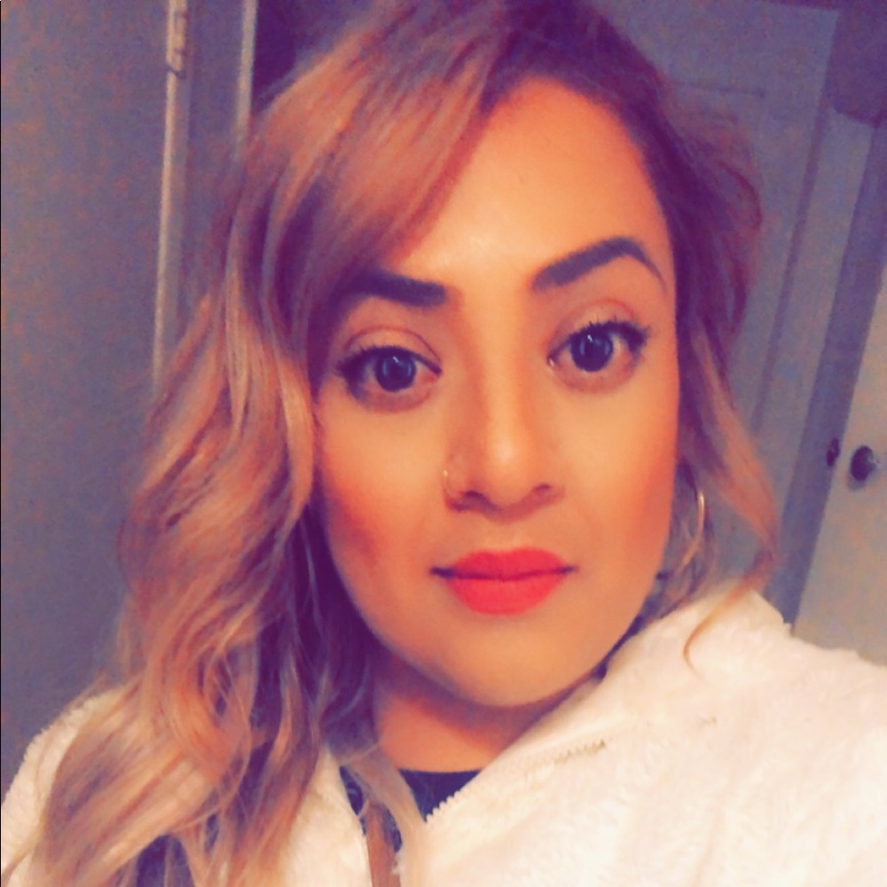 Meet your Posher, Rose